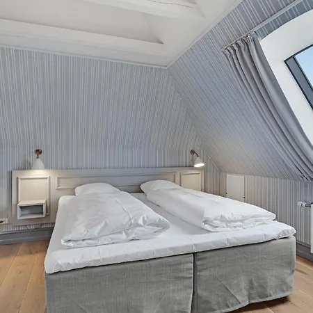 Appartamento 2 Bedroom Stunning In *